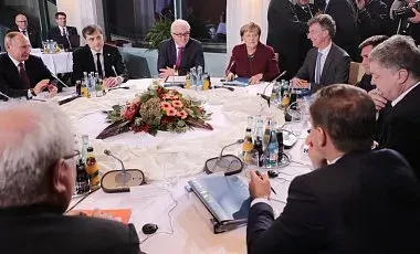 Украинский взгляд: Порошенко переиграл Путина в Берлине
