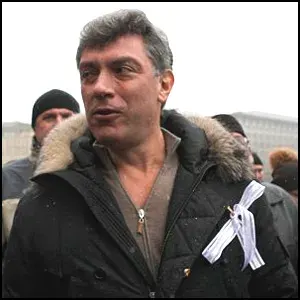 Кто и за что платит либерасне в России