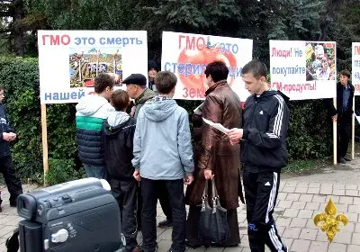 Омск не хочет питаться отравой