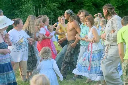 Фестиваль родовых поместий "Земля – наш дом" (19-21 июля 2013 г., Тульская обл., пос. Родовое)