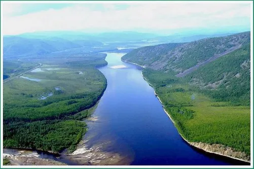 ДРЕВНЕЙШИЕ ГОРОДА СИБИРИ