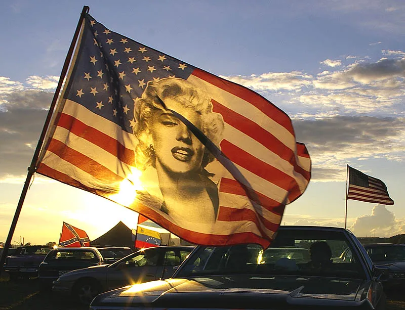 Почему американцы верят всему, чему угодно часть 1