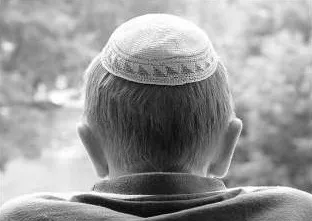 Уникальный случай: Хасидскую гимназию оштрафовали в Ростове.