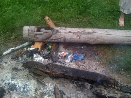 Капище Гамаюнщина осквернено есть раненые