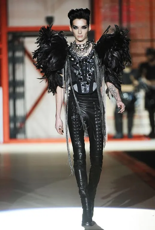 Мы живем не своей жизнью