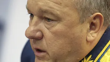 ЧП в десантных войсках - генерал Шаманов попал в ДТП