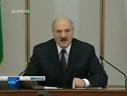 А.Лукашенко: Хватит прятаться в кабинетах!