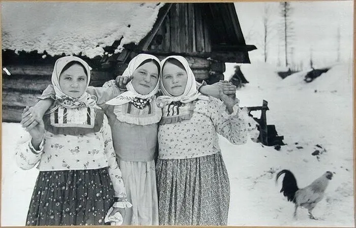 РУССКАЯ ЖЕНЩИНА.