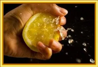 Россию выжимают, как лимон