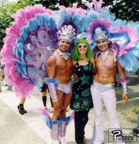 Гей-парада нам не надо! Идёт сбор подписей.