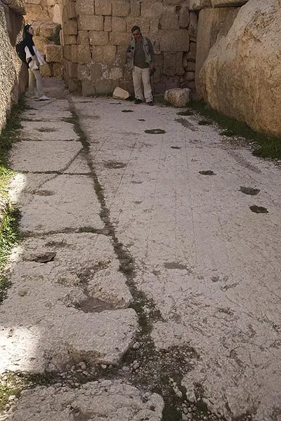 Комплекс баальбек.