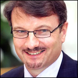 Они дилетанты или враги?