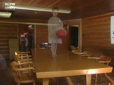 Discovery: Канада, вызывающая страх / Discovery: Creepy Canada (2006/SATRip)