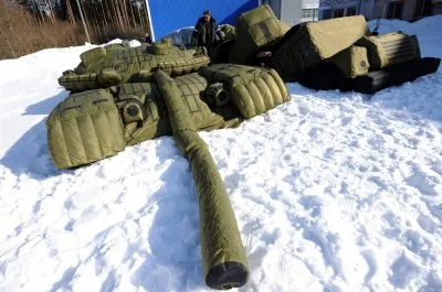 Британская газета высмеяла «резиновую мощь» армии РФ