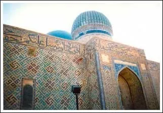 Свастика в пространстве и времени (фото) Свастика в пространстве и времени (фото)