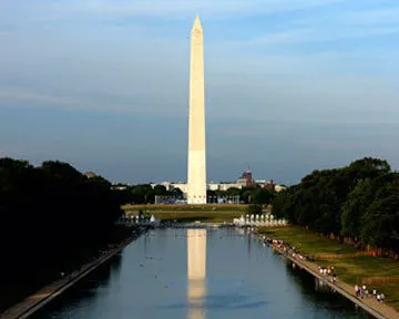 Трещина в статуе Вашинтона и ураган Айрин