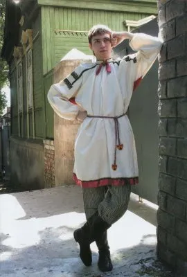 Мужская народная одежда
