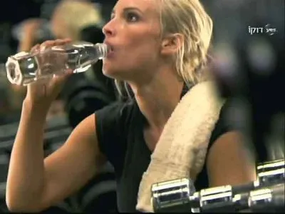 Всемирные напитки: Вкус воды / Global Drinks: Le Gout Des Eaux (2010) SATRip