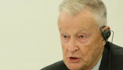 Право "сильного" из племени денег