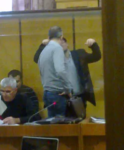 Таджикское организованное преступное сообщество, прикрывшись «Единой Россией» и «Народным фронтом», торгует героином. Оптом