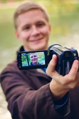 Дмитрий Иванов - Репортаж из Минска (Без паразитизма)