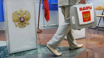 В ЦИК РФ обратился первый самовыдвиженец в президенты - Николай Левашов