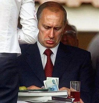 Власть запускает процесс роспуска РФ