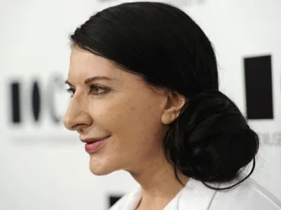 Еврейские каннибалы разбушевались.