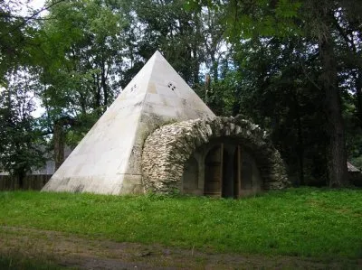 Ведическая Пирамида