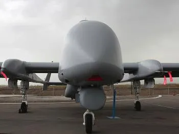 Есть же что-то хорошее в этой жизни! Крупнейший в мире беспилотник «Эйтан» разбился в Израиле.