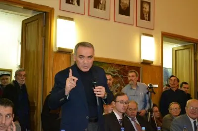 Политические контакты