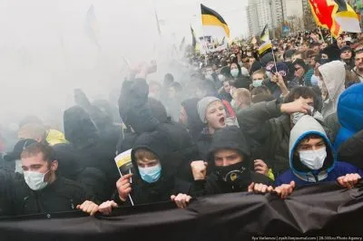 Болотная: кто не прыгает тот хач