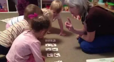 Одно из занятий Светлены с детьми