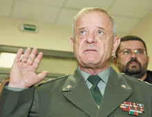 Если Екишев что-то путает, значит это кому-то нужно?!