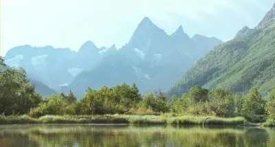 Россия - царство тигров, медведей и вулканов / Russland. Im Reich der Tiger, Baeren und Vulkane (2011) BDRip