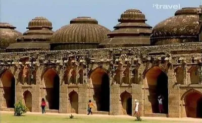 Роскошные путешествия по Индии / Luksury Train Jouneys in India (2010) SATRip