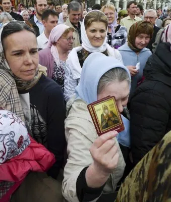 Стояние у ХХС. Социалисты и мир