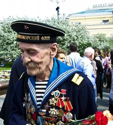 РОССИЮ ЗАПОЛОНИЛИ ФАЛЬШИВЫЕ УЧАСТНИКИ ВОВ