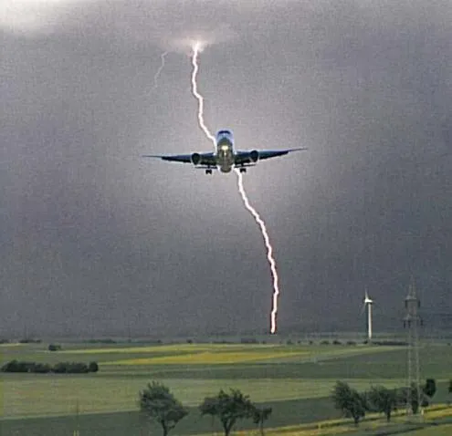 Раскрыто новое климатическое оружие: Молния