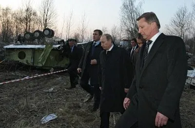 Глобальная ритуалика: инсценировка смоленской катастрофы, покровительство севастопольским убийцам, пропажа тел из Арканкергена