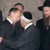 Нерусь решила судьбу Русского народа.