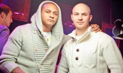 Знаменитый еврейский рэпер Джиган и его друг Мулат подрались с очередью пассажиров в аэропорту Новосибирска