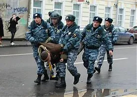 На "Русском марше" перепутали мундир фашиста с отечественной формой ВМФ?