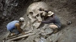 День космических историй №11. "Любовь древних богов" (4.11.2012/7521)