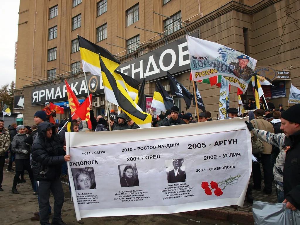 uploads/posts/2012-11/imperskij-styag-simvol-russkogo-nacionalnogo_11.webp