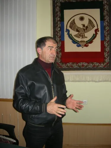 Полпред Дагестана Абдула Омаров назвал лозунг «Исламизации-нет» и русские марши чуждыми для России