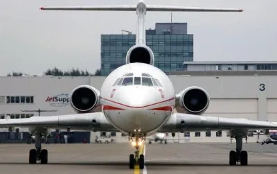 Смоленская инсценировка. Подменный самолёт на фото лжекрушения