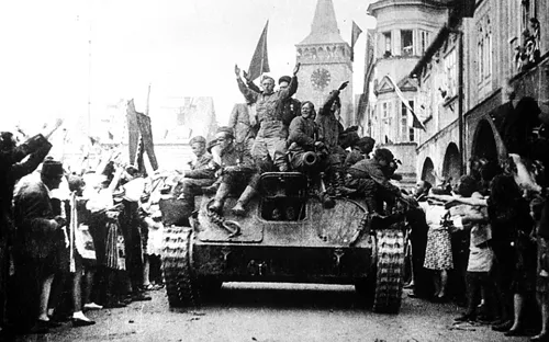 Честное и Славное лицо Русского воина в Европе во Вторую Мировую Войну.