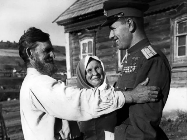Честное и Славное лицо Русского воина в Европе во Вторую Мировую Войну.