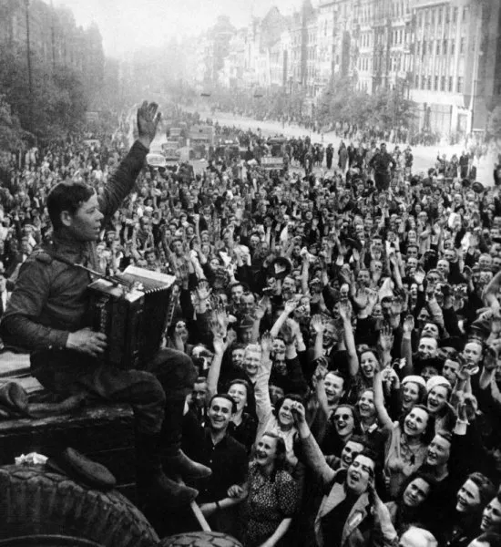 Честное и Славное лицо Русского воина в Европе во Вторую Мировую Войну.